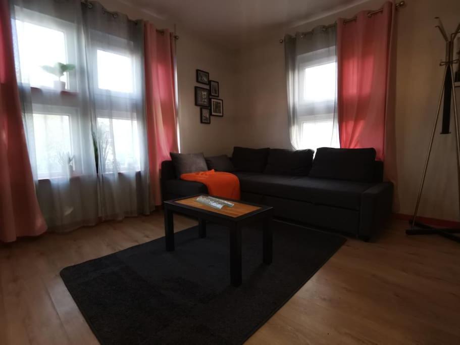 Apartamento N1 F2 40M2 Avec Petit Jardin Hérouville-Saint-Clair Exterior foto